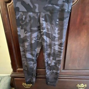 Lulu Lemon Camo leggings
